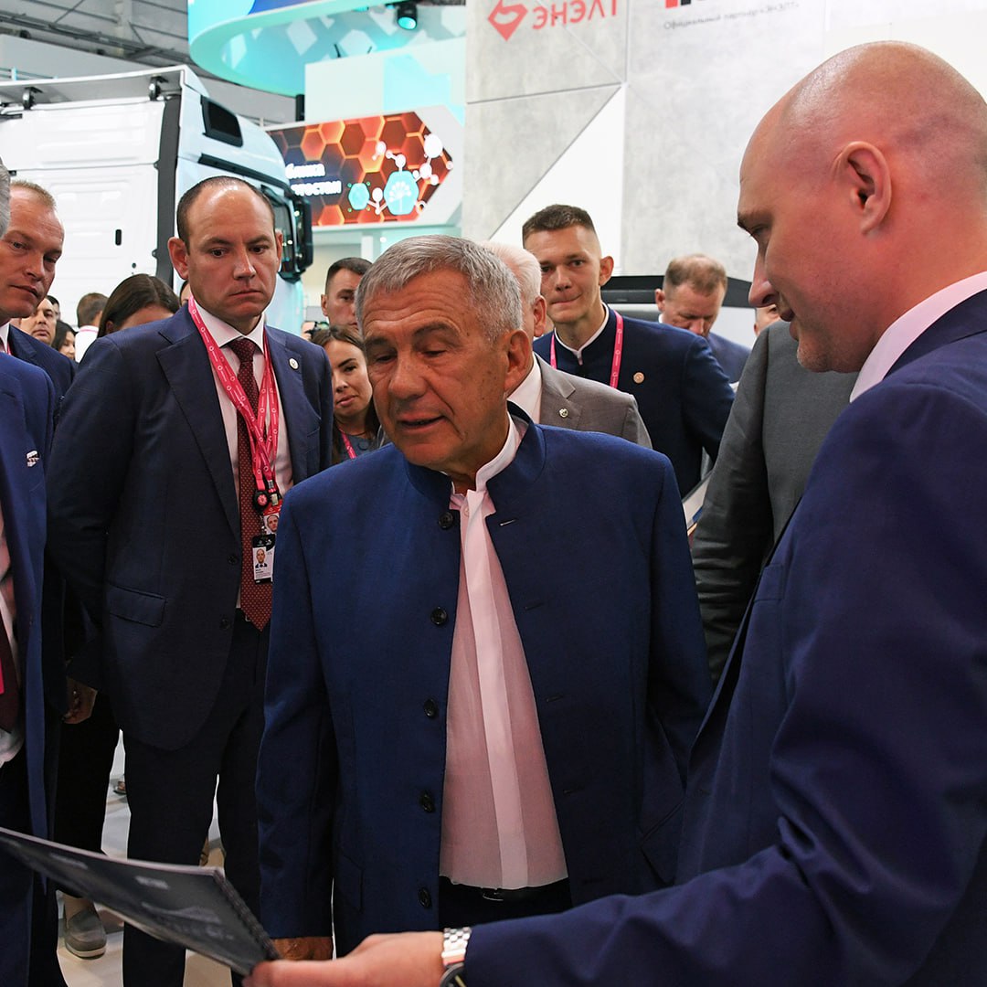 Мишустин и Минниханов, LEDEL и FEREKS на «Иннопром-2023»