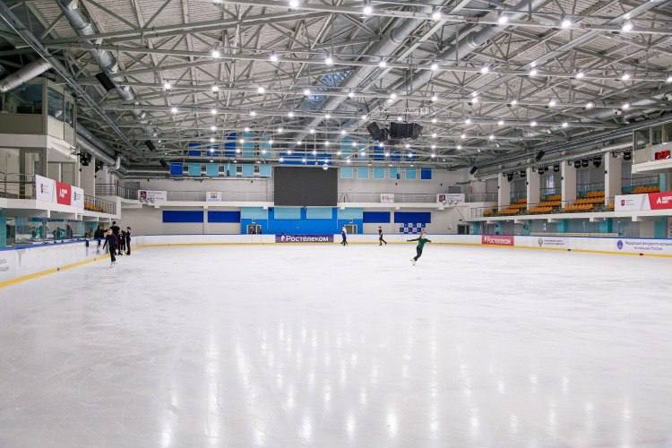 Ледовый дворец "Мечта"  (г. Москва)