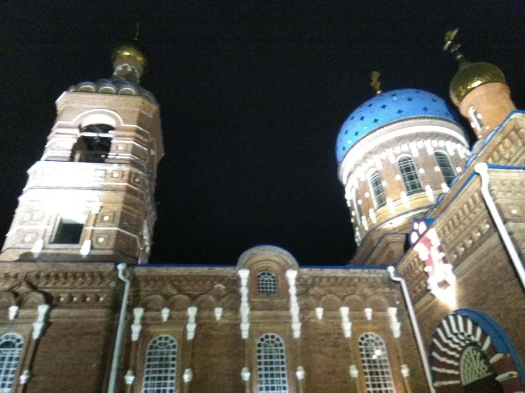 Архитектурная подсветка Сретенского храма (г. Ростов-на-Дону).