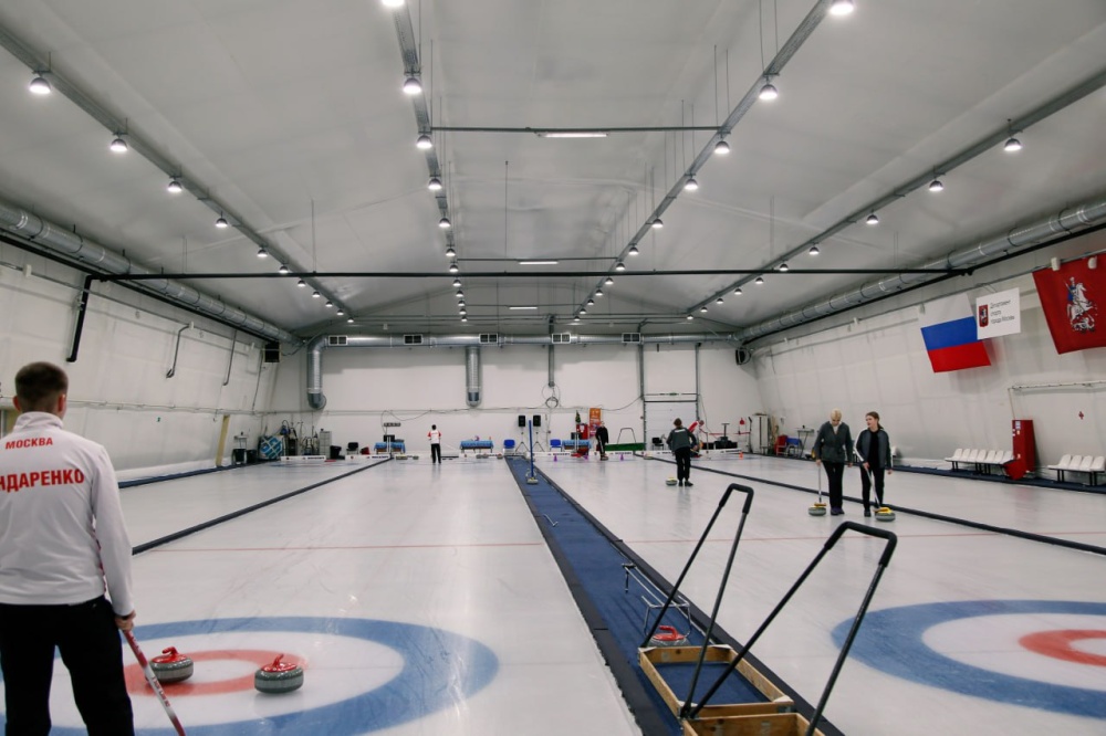 Крытая площадка для игры в керлинг ГБУ ДО СШОР «Москвич».